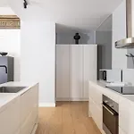 Apartmán Unique 3 Bedroom In Vibrant Frederiksberg *