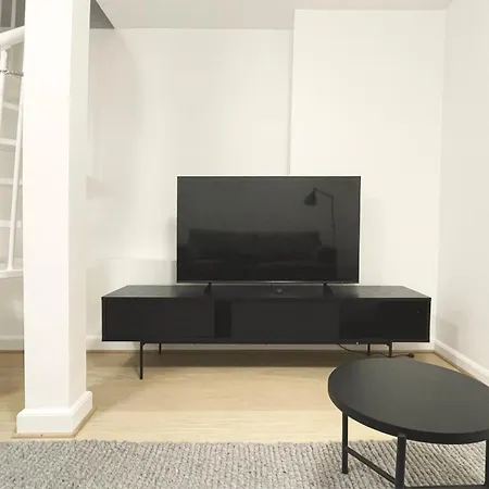 Apartmán Unique 3 Bedroom In Vibrant Frederiksberg