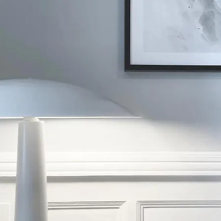 Unique 3 Bedroom In Vibrant Frederiksberg Apartment *