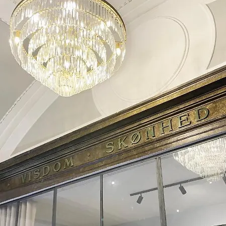 Διαμέρισμα Unique 3 Bedroom In Vibrant Frederiksberg *