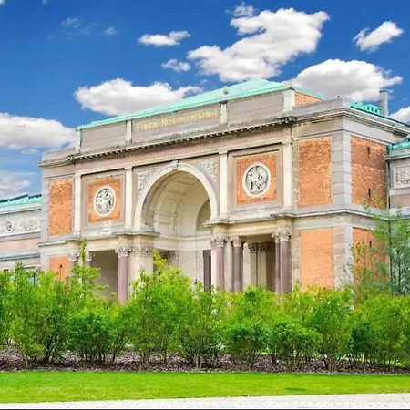 Διαμέρισμα Unique 3 Bedroom In Vibrant Frederiksberg Κοπεγχάγη