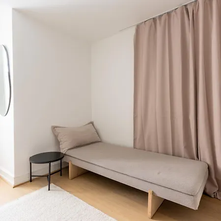 Unique 3 Bedroom In Vibrant Frederiksberg * Copenhagen