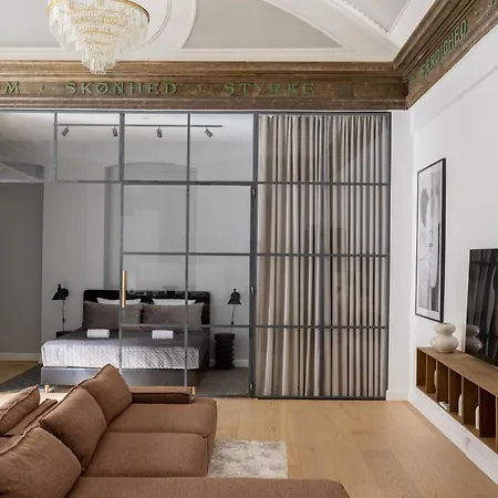 Unique 3 Bedroom In Vibrant Frederiksberg Apartment