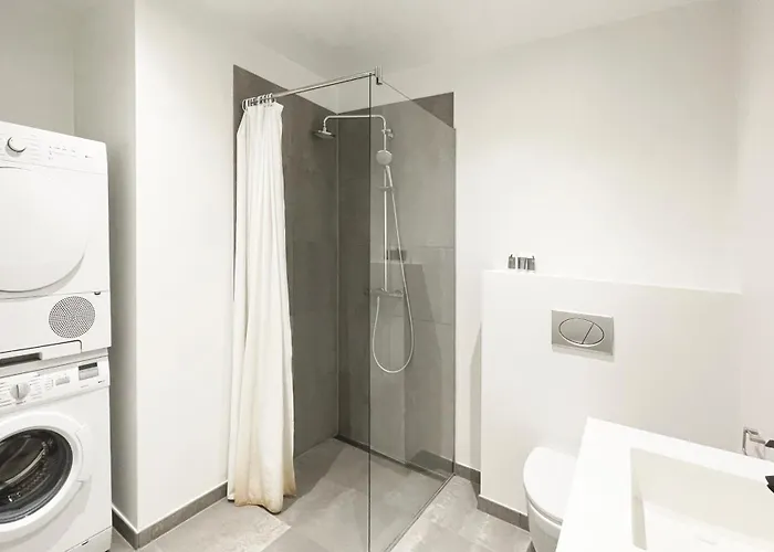 Lejlighed Unique 3 Bedroom In Vibrant Frederiksberg København