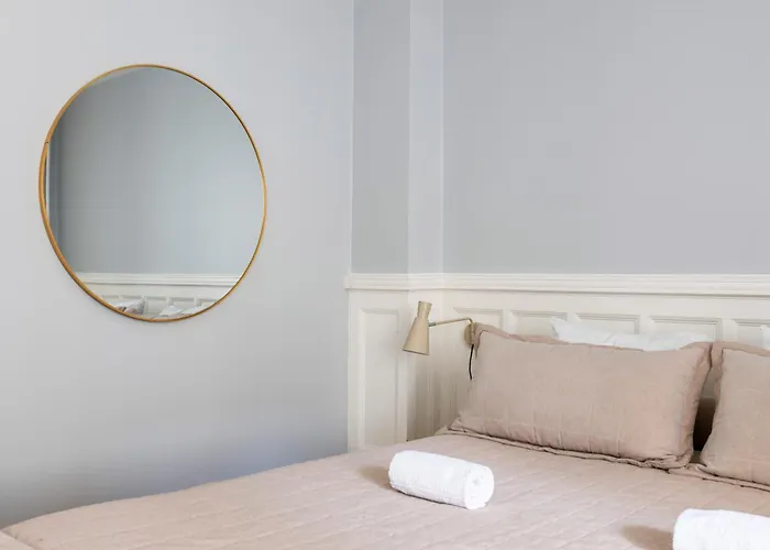 Unique 3 Bedroom In Vibrant Frederiksberg 아파트 코펜하겐