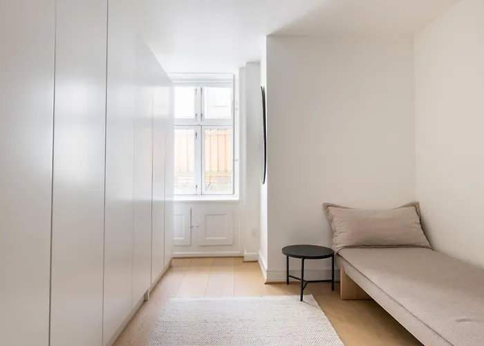 아파트 Unique 3 Bedroom In Vibrant Frederiksberg