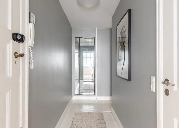 Unique 3 Bedroom In Vibrant Frederiksberg *