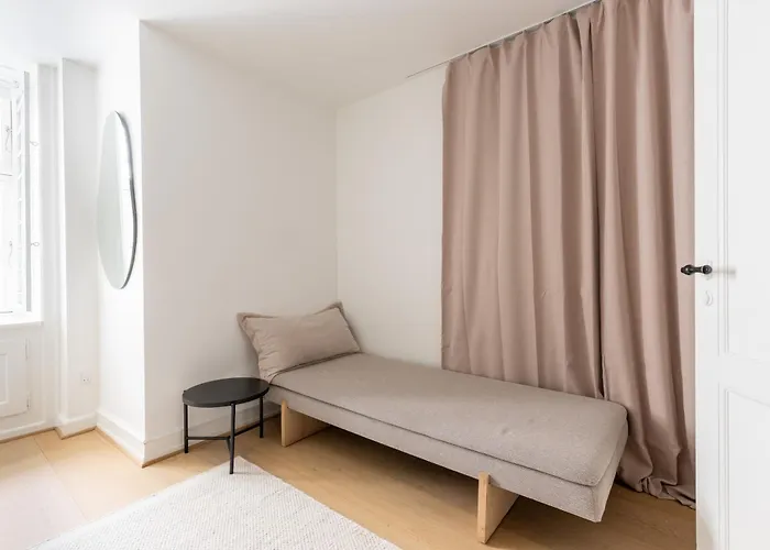 Unique 3 Bedroom In Vibrant Frederiksberg * 코펜하겐