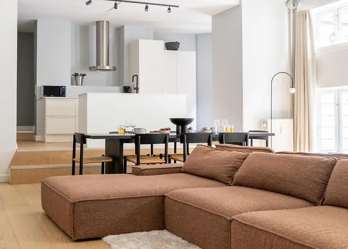 Unique 3 Bedroom In Vibrant Frederiksberg * 코펜하겐