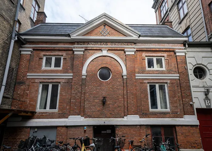 Unique 3 Bedroom In Vibrant Frederiksberg 아파트 *
